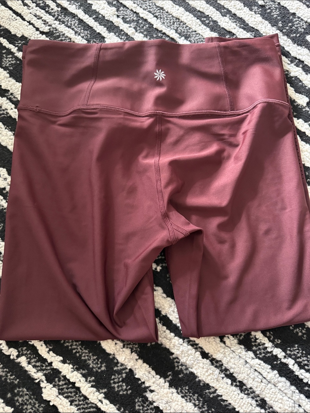 High-Waist Maroon Active Leggings with Starburst Logo